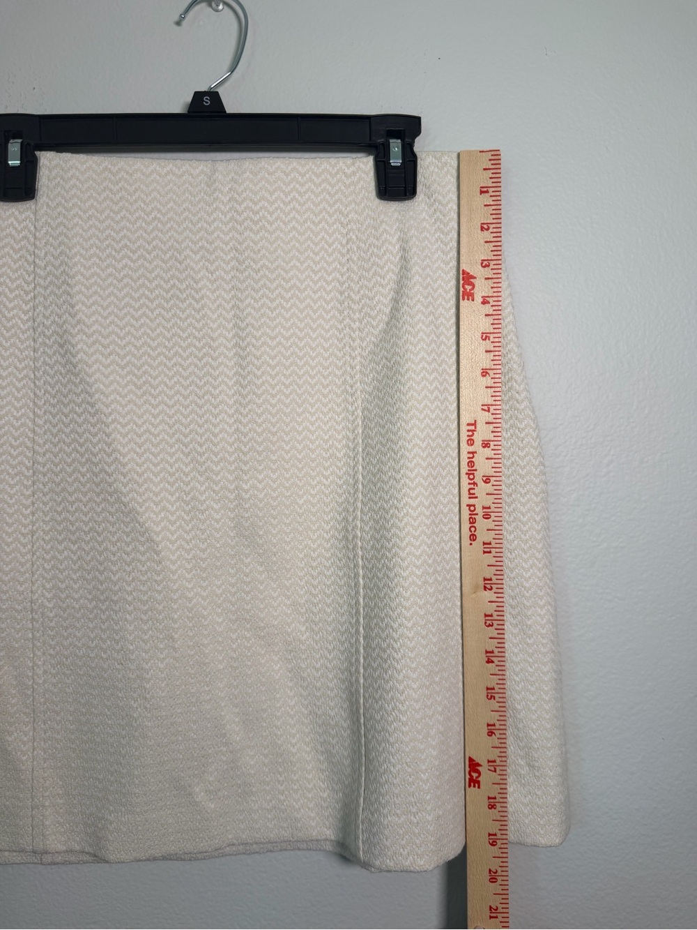 MM.LaFleur Cream Textured Chevron A-Line Skirt Size 12 Office Business Casual - Picture 9 of 12